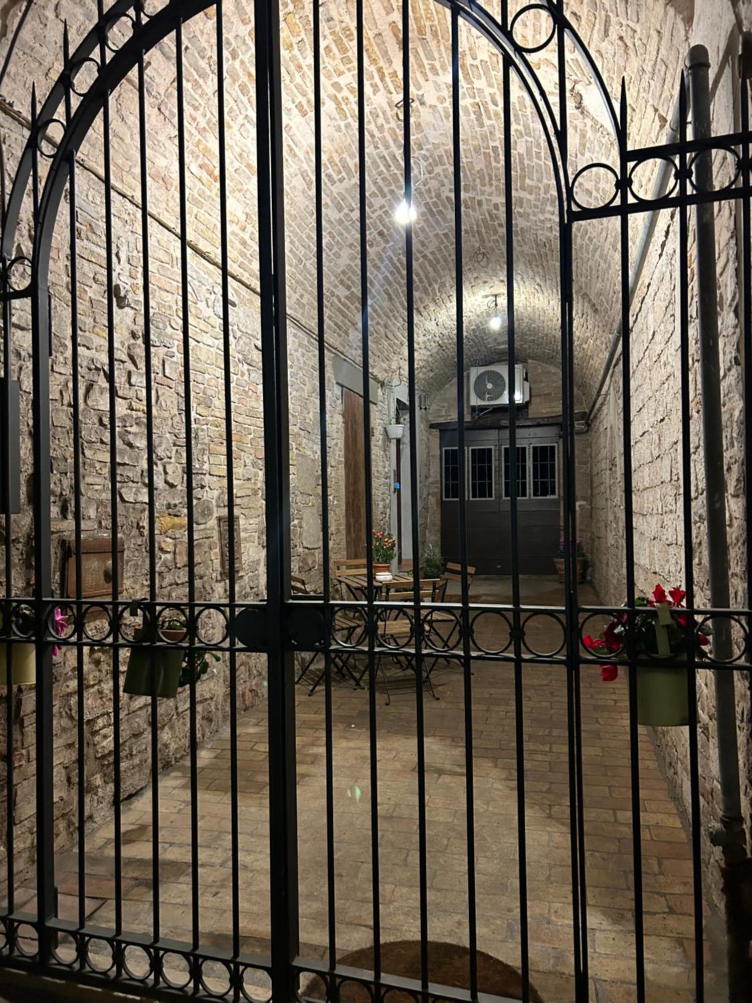 דירות אסיסי La Casa Dell'Artista מראה חיצוני תמונה